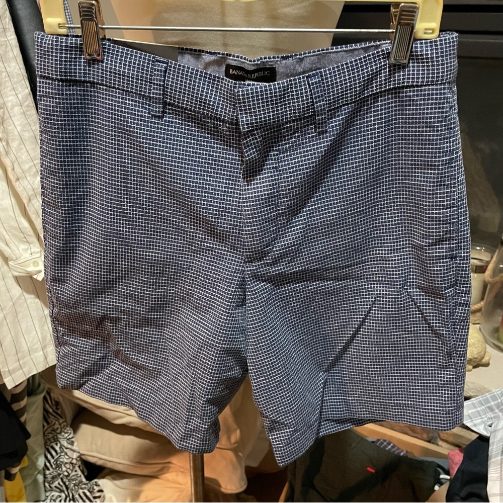 Banana Republic Men's Navy Checkered Shorts